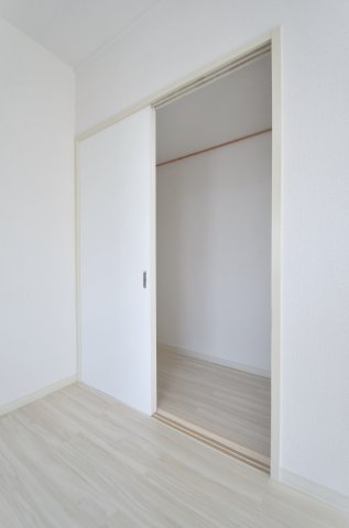 中島ビル 3階収納