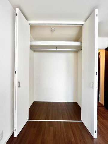 メゾン　ドゥ　ルミエール 2階収納