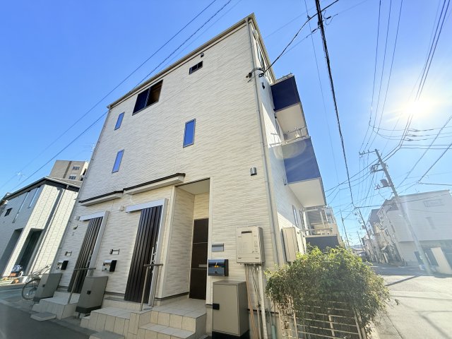 ポルテ見次 1階外観