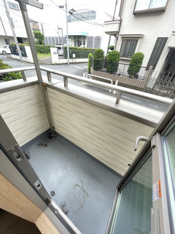 ポルテ見次 1階バルコニー