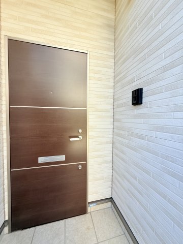 ポルテ見次 1階エントランス