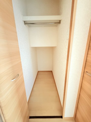 ポルテ見次 1階その他