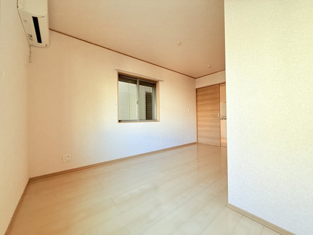 ポルテ見次 1階その他