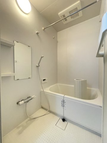 ポルテ見次 1階風呂