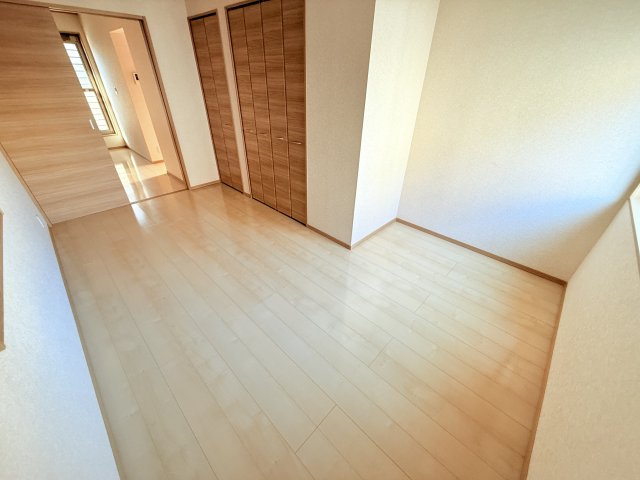 ポルテ見次 1階寝室