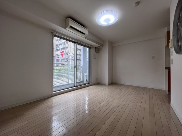 大阪府大阪市北区大淀中５丁目 402居間・リビング