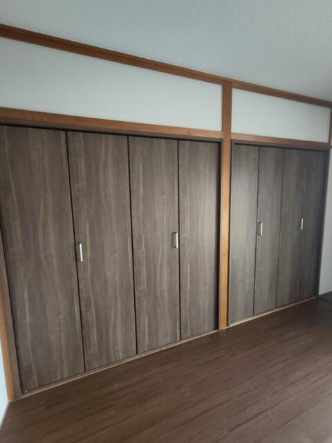 ドミール中島 202収納