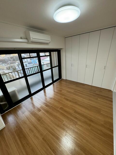 須賀マンション 303洋室