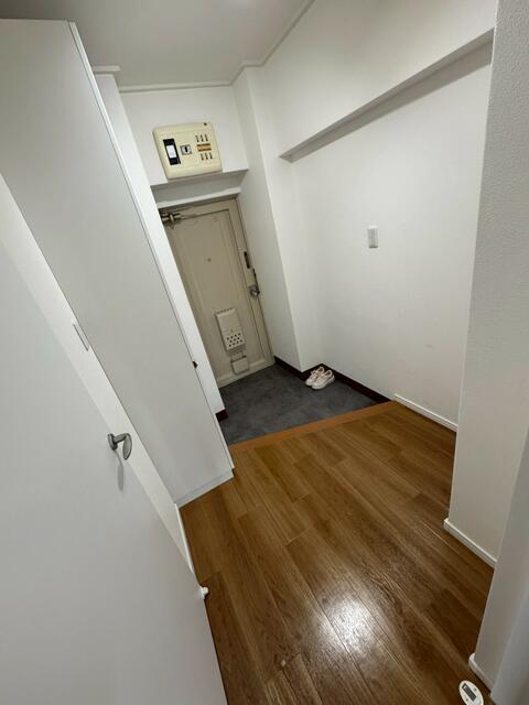 須賀マンション 303玄関