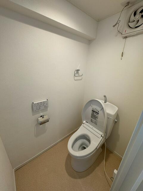 須賀マンション 303トイレ