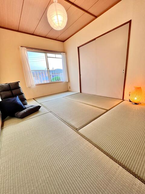 伊藤ハイツ 202和室