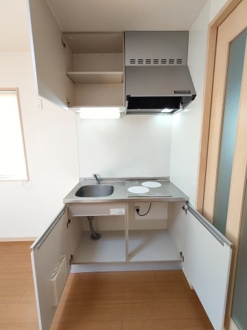 メゾン第１３むさし 101キッチン
