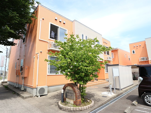 石川県野々市市若松町 1階外観