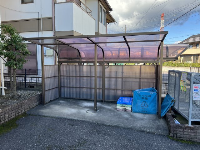 グリーンパークはやのA 201外観