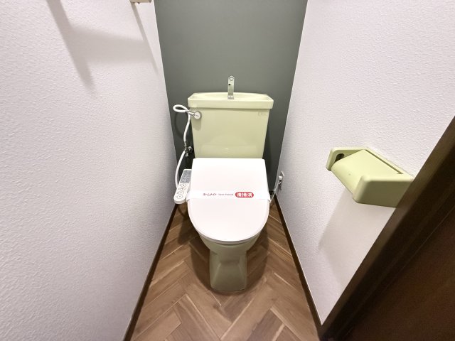ラポールおおいA 101トイレ