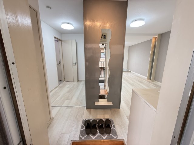 サンライズ 306玄関