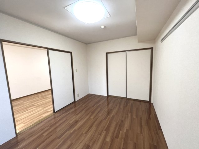 ミレニアムKN 105洋室