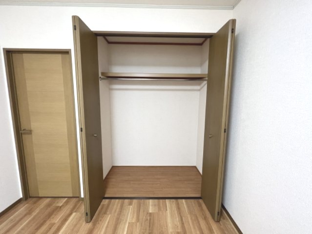 ミレニアムKN 105収納
