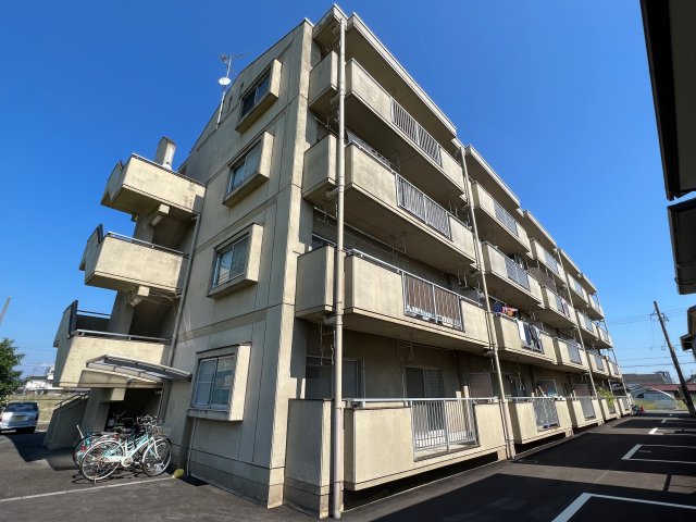 エステート上松 104外観