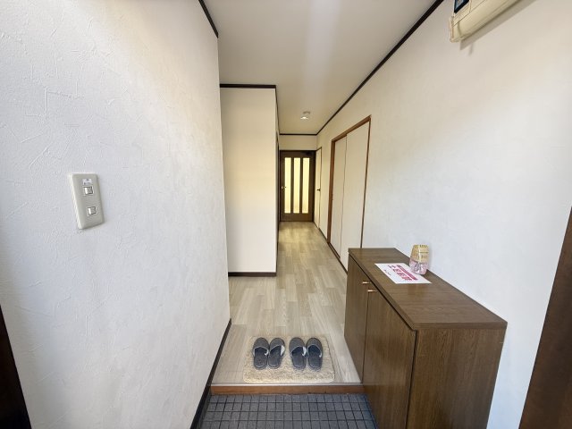 エステート上松 104玄関