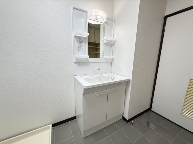 エステート上松 104洗面所