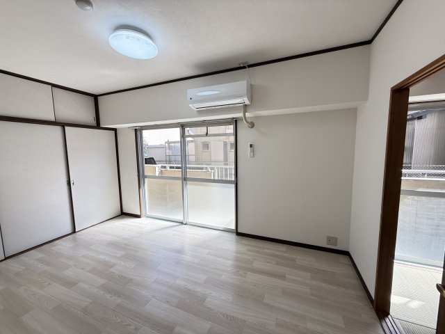 エステート上松 104居間・リビング