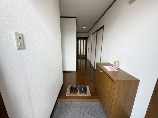 エステート上松 304玄関