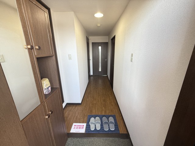 ディアコートツジ 401玄関