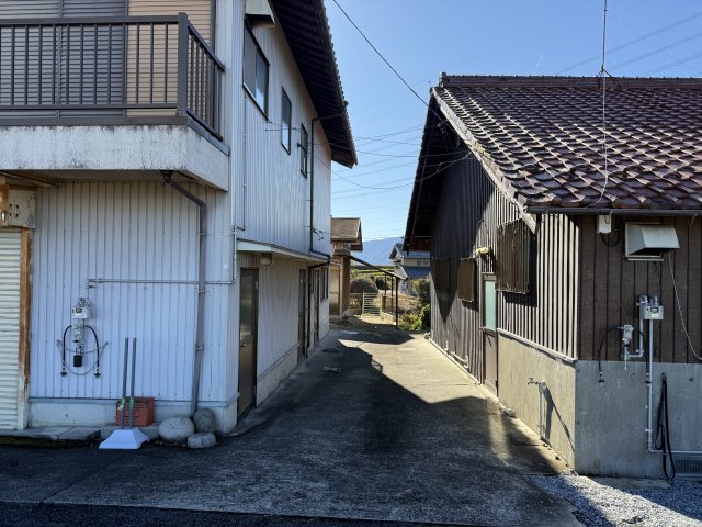 養老町江月貸家 1駐車場