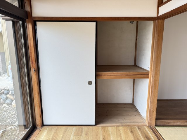 養老町江月貸家 1収納