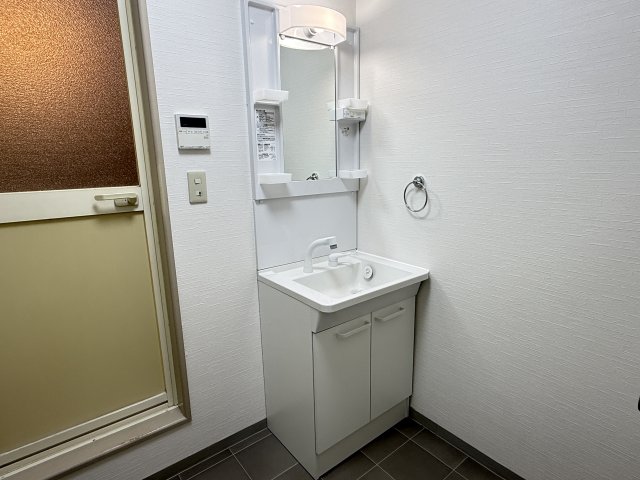 コンフォールＬ 202洗面所