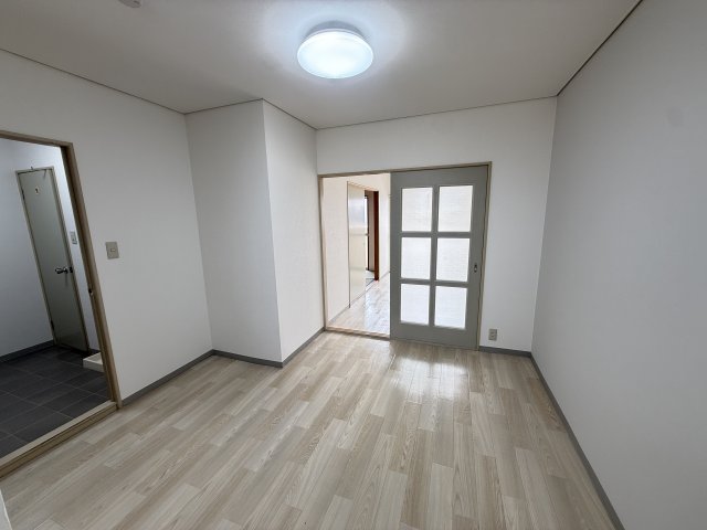 コンフォールＬ 202内装