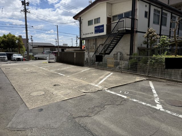 第一岐阜県ビル 102駐車場