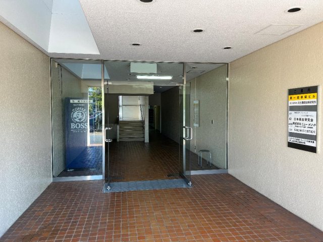 第一岐阜県ビル 605エントランス