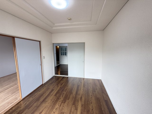 アメニティパークA 102洋室