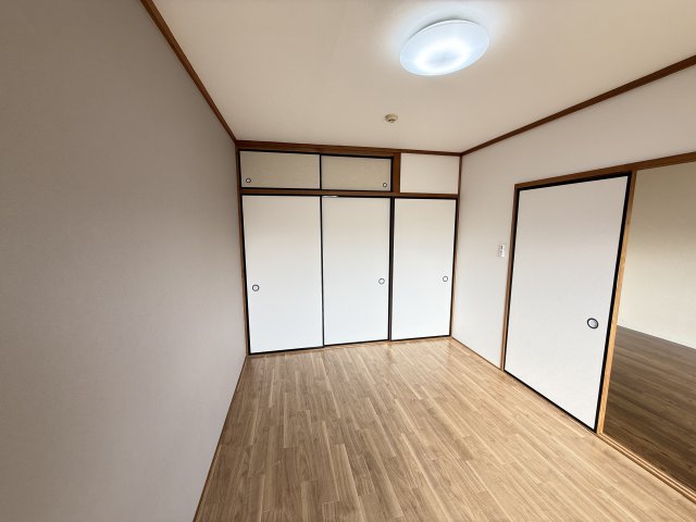 アメニティパークA 102洋室