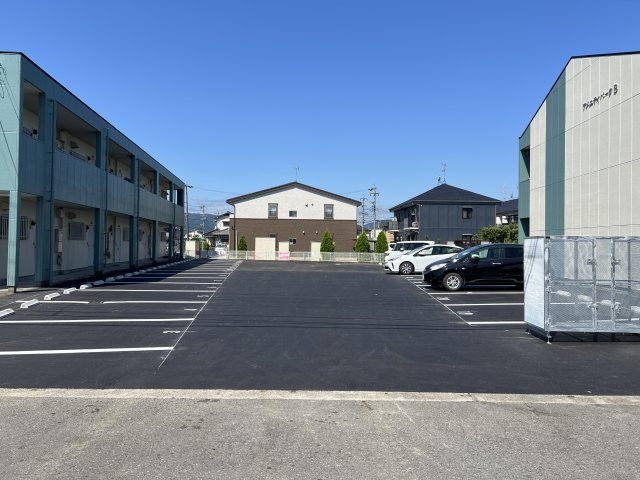 アメニティパークA 102駐車場