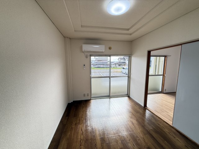 アメニティパークA 102居間・リビング