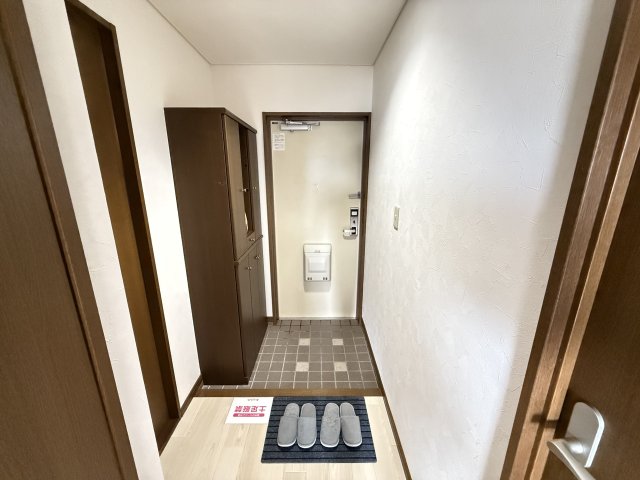 アメニティパークC 301玄関