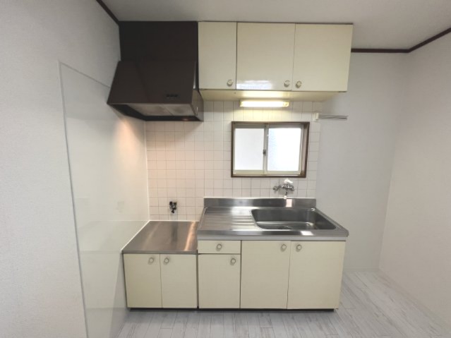 フレグランスモリカワＣ 203キッチン