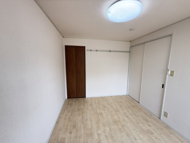 グランディール木崎B 103洋室