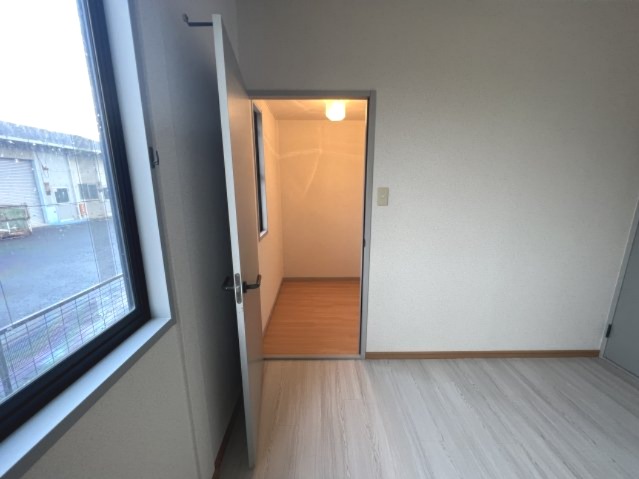 サンビレッジ築捨D 109収納