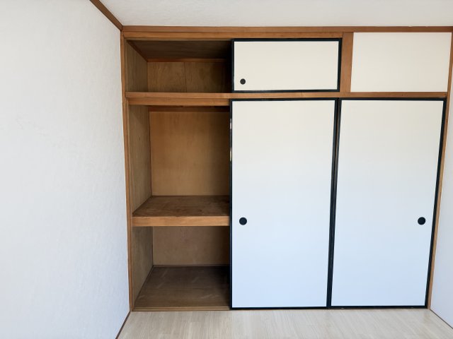 アメニティパークA 105収納