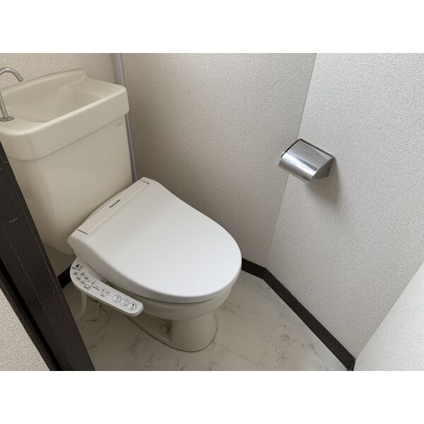 リアナ三塚一番館 405トイレ