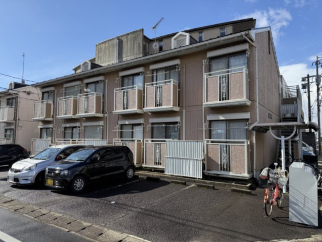 AVENUE,92 202外観