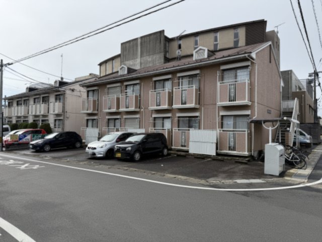 AVENUE,92 202外観