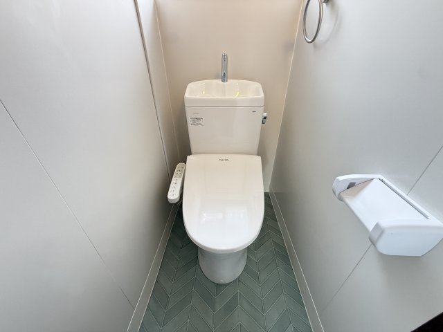 瑞穂市本田貸家 1トイレ