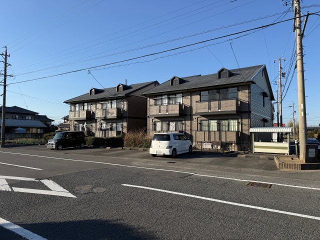 ウィンドワードA 201駐車場