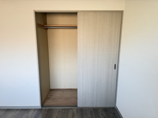 メイプルハウス 202収納