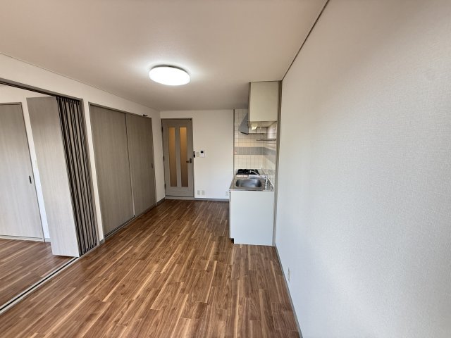 メイプルハウス 205内装